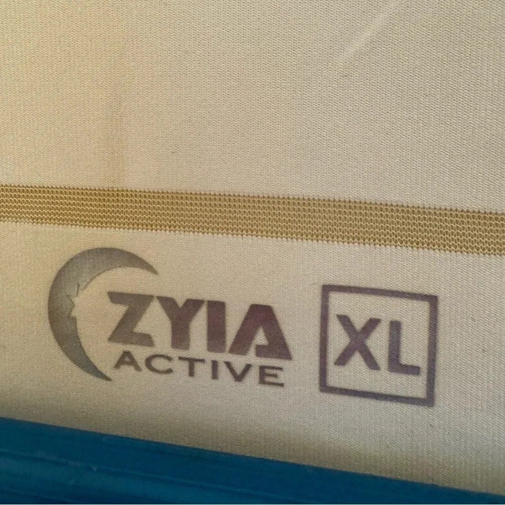 Lot of 2 Zyia Active Athletic Striped Tank Tops White and Mint Green XL EUC - Picture 2 of 6